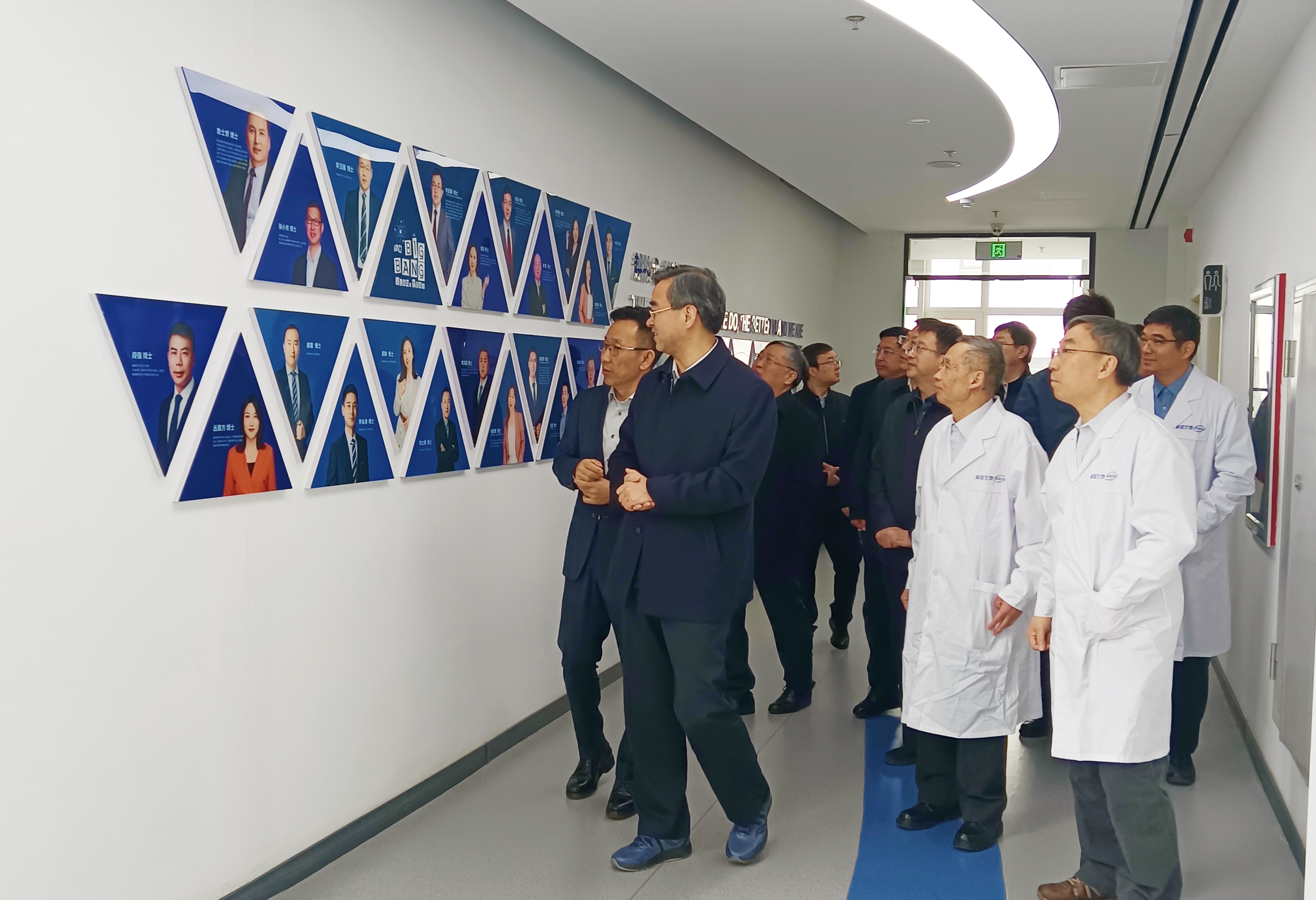 663f09fc90337.jpg 663f09fc90337.jpg